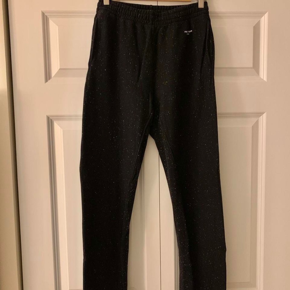 Black sweatpants